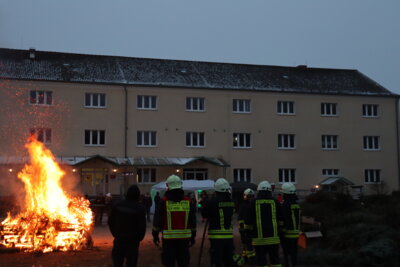 Foto des Albums: Weihnachtsbaum-Verbrennen am MGH (12.01.2024)