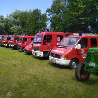 Foto des Albums: 90 Jahre Feuerwehr Nettelbeck am 15.07.2023