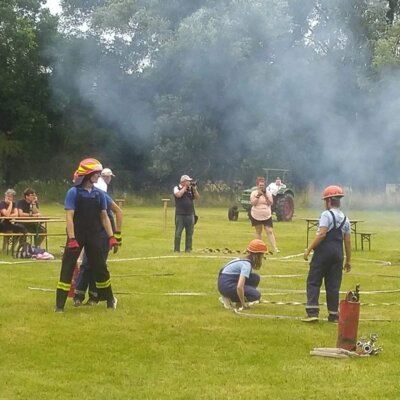 Foto des Albums: 90 Jahre Feuerwehr Nettelbeck am 15.07.2023