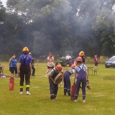 Foto des Albums: 90 Jahre Feuerwehr Nettelbeck am 15.07.2023