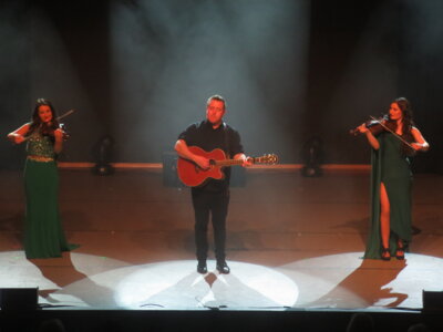 Foto des Albums: DANCE MASTERS! BEST OF IRISH DANCE