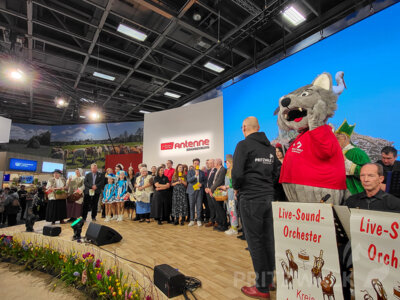 Foto des Albums: Willy Wolf und Knieperfuchs auf der Grünen Woche 2024