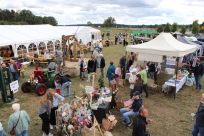 Foto des Albums: Erntedankfest am 23.09.2023 in Groß Oßnig