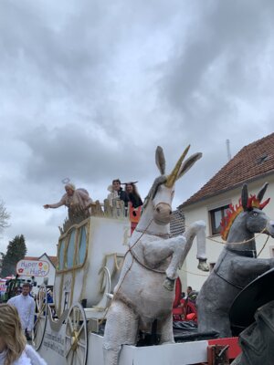 Foto des Albums: Karnevalszug Obermarsberg 2024 (10. 02. 2024)