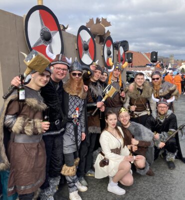 Foto des Albums: Karnevalszug Wrexen 2024 Teil 2 (11.​02.​2024)