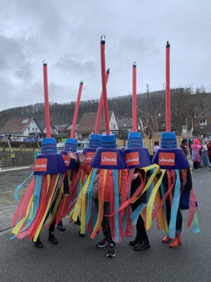 Foto des Albums: Karnevalszug Beringhausen 2024 (11.​02.​2024)