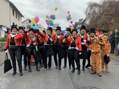 Foto des Albums: Karnevalszug Beringhausen 2024 (11.​02.​2024)
