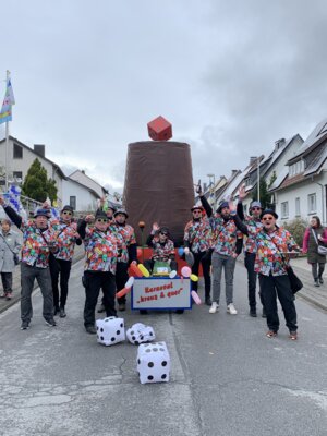 Foto des Albums: Karnevalszug Beringhausen 2024 Teil 2 (11. 02. 2024)