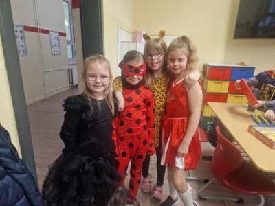 Foto des Albums: Rosenmontagsparty im Ferienhort