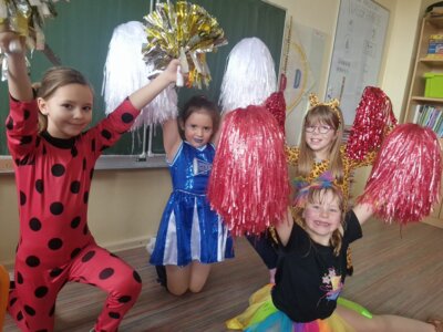 Foto des Albums: Rosenmontagsparty im Ferienhort