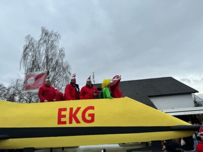 Foto des Albums: Karnevalszug Erlinghausen 2024 Teil 2 (12.​02.​2024)
