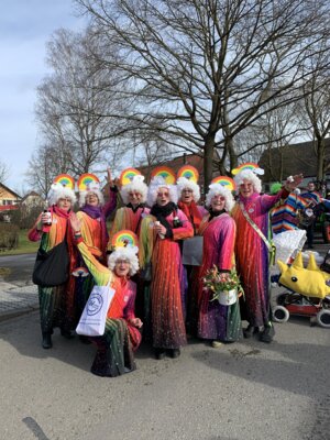 Foto des Albums: Karnevalszug Giershagen 2024 (13.​02.​2024)
