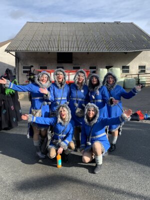Foto des Albums: Karnevalszug Giershagen 2024 Teil2 (13.​02.​2024)