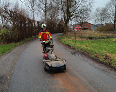 Foto des Albums: Einsatz: Ölspur auf der Straße