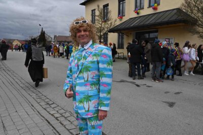 Foto des Albums: Rosenmontagszug 2024 in Bildern
