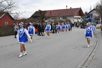 Foto des Albums: Rosenmontagszug 2024 in Bildern