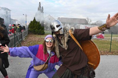 Foto des Albums: Rosenmontagszug 2024 in Bildern