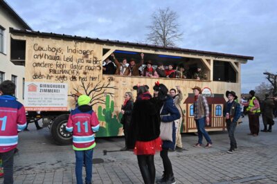 Foto des Albums: Rosenmontagszug 2024 in Bildern