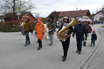 Foto des Albums: Rosenmontagszug 2024 in Bildern