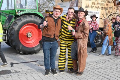 Foto des Albums: Rosenmontagszug 2024 in Bildern
