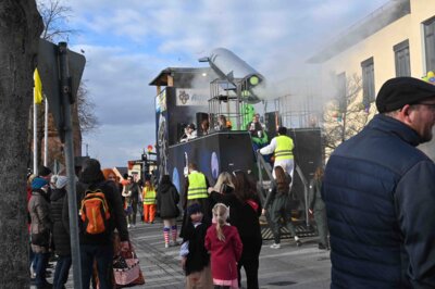 Foto des Albums: Rosenmontagszug 2024 in Bildern