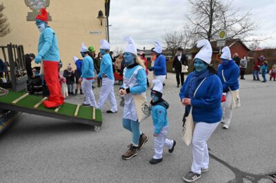 Foto des Albums: Rosenmontagszug 2024 in Bildern