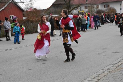 Foto des Albums: Rosenmontagszug 2024 in Bildern