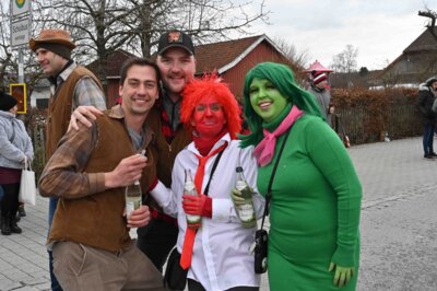 Foto des Albums: Rosenmontagszug 2024 in Bildern