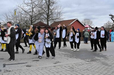 Foto des Albums: Rosenmontagszug 2024 in Bildern