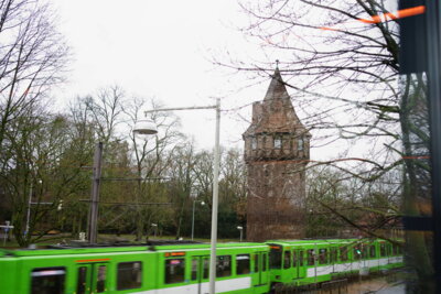 Ausblick - Tradition und Moderne  (Bild vergr&ouml;&szlig;ern)
