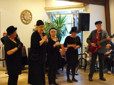 Foto des Albums: Altenpflegeheim Cecilien-Burg