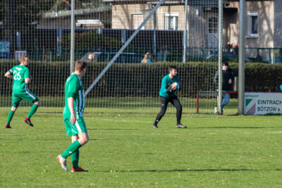 Foto des Albums: 1. Männer vs. Basorf