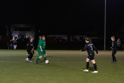 Foto des Albums: Ladies vs. Lok EW