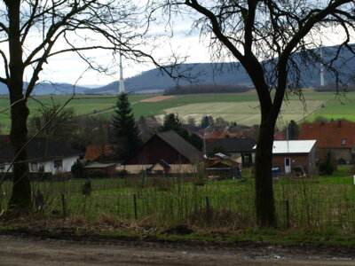 Br&uuml;nninghausen  (Bild vergr&ouml;&szlig;ern)