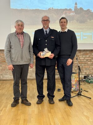 Ortsvorsteher und Ehrenamtler aus Klepzig  (Bild vergr&ouml;&szlig;ern)