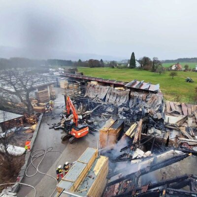 Foto des Albums: Brand 3 - Sägewerk brennt