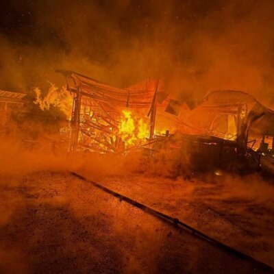 Foto des Albums: Brand 3 - Sägewerk brennt
