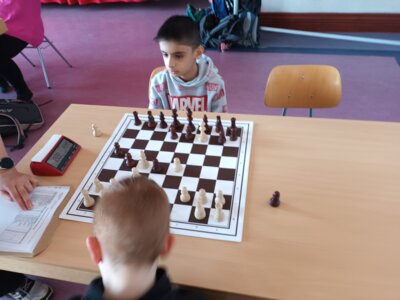 Schach (4) 