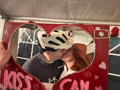 Foto des Albums: Kiss Cam Session 2023/24