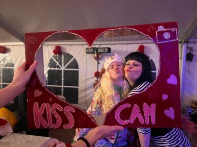 Foto des Albums: Kiss Cam Session 2023/24