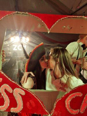 Foto des Albums: Kiss Cam Session 2023/24