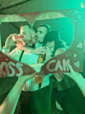 Foto des Albums: Kiss Cam Session 2023/24