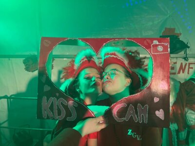 Foto des Albums: Kiss Cam Session 2023/24