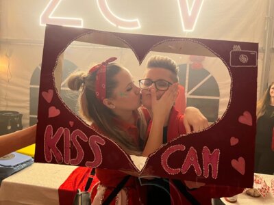 Foto des Albums: Kiss Cam Session 2023/24