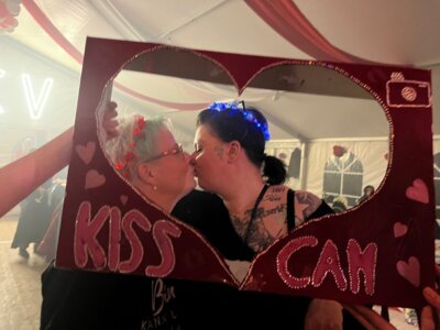 Foto des Albums: Kiss Cam Session 2023/24
