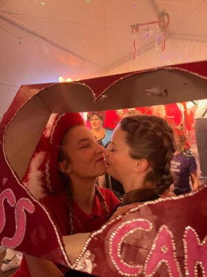 Foto des Albums: Kiss Cam Session 2023/24