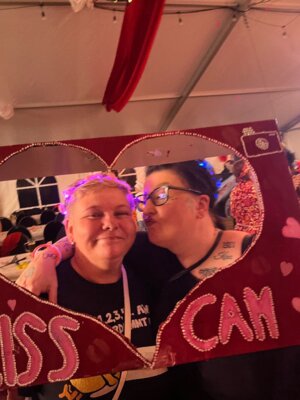 Foto des Albums: Kiss Cam Session 2023/24