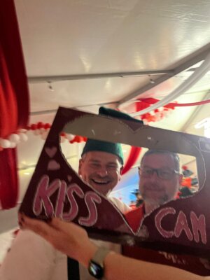 Foto des Albums: Kiss Cam Session 2023/24