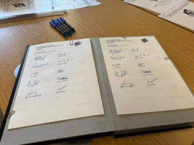 Foto des Albums: Gründungsversammlung