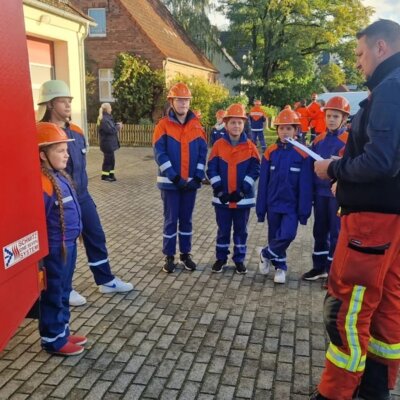 Foto des Albums: Abnahme Kinder- und Jugendflamme in Karstädt am 14.10.2023